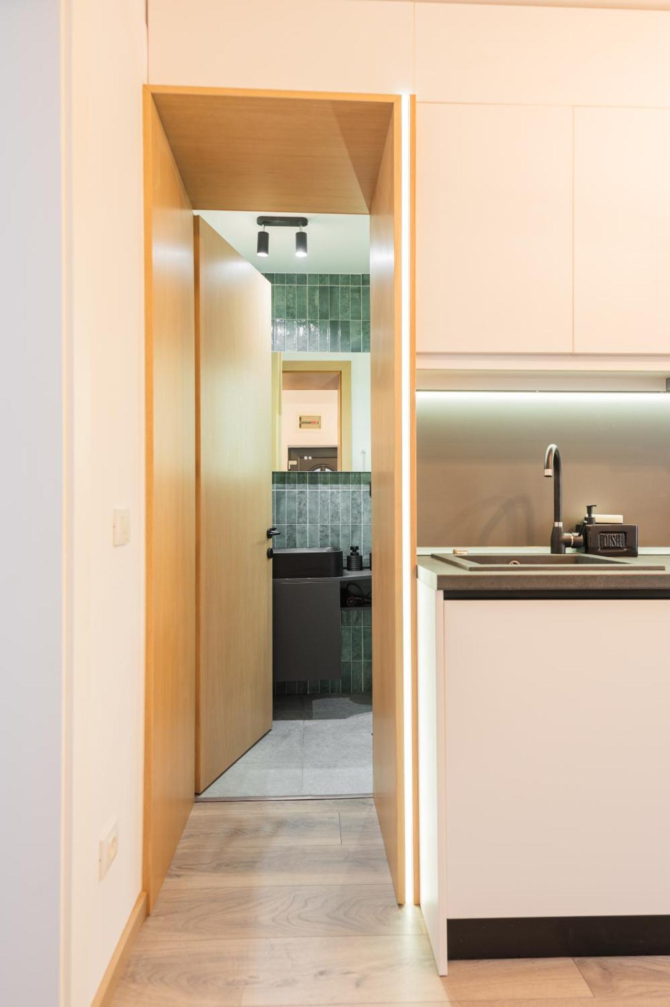 Fun House - Comfortable Stay With Garden And Near Parking Брашов Экстерьер фото